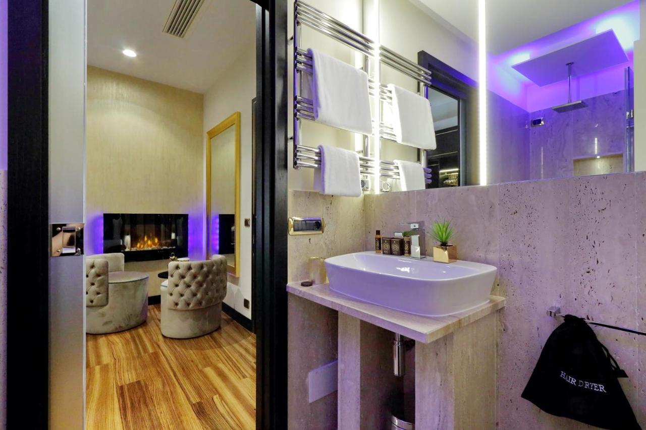 Spanish Hills Collection Luxury Suites & Jacuzzi Roma Ngoại thất bức ảnh