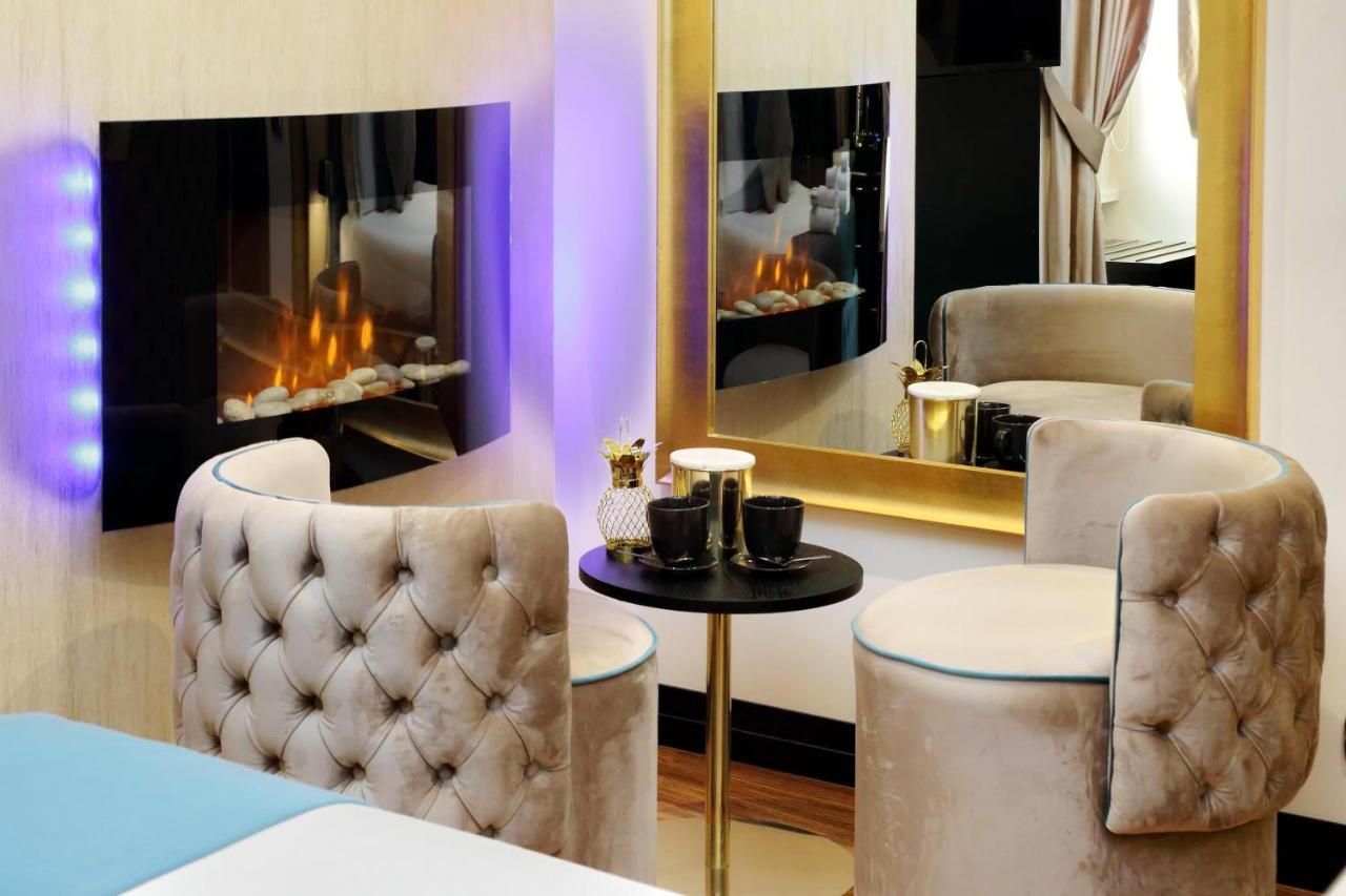 Spanish Hills Collection Luxury Suites & Jacuzzi Roma Ngoại thất bức ảnh